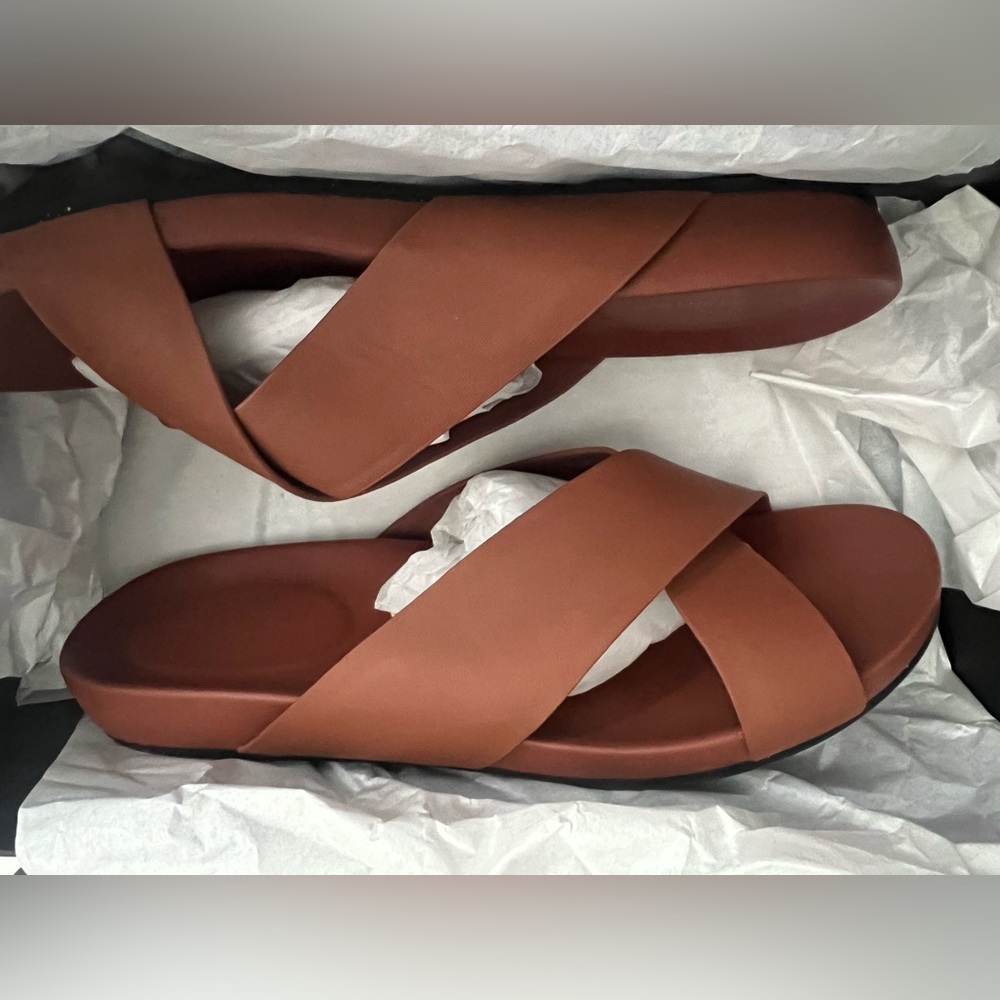 Banana Republic Rust Brown Crisscross Slide Sandals